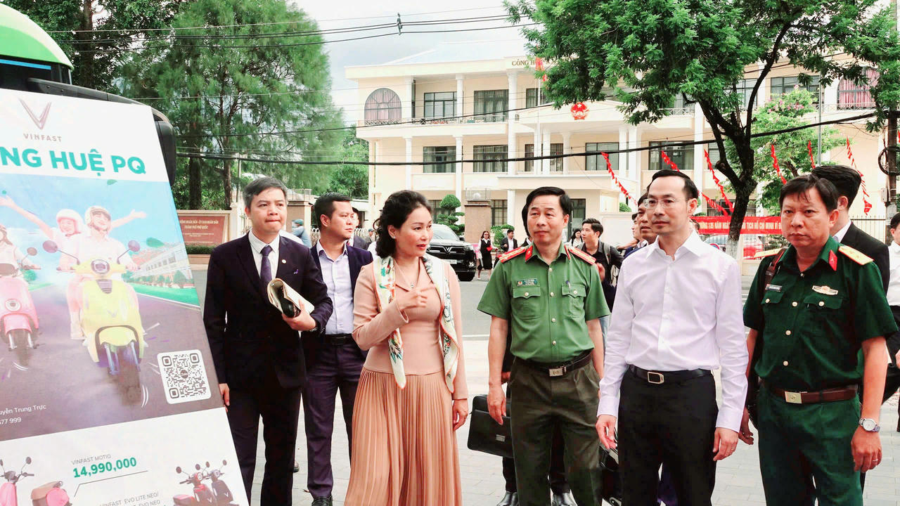 Phú Quốc hướng tới mục tiêu trở thành hình mẫu "Đảo xanh - Thành phố thông minh - Không phát thải"