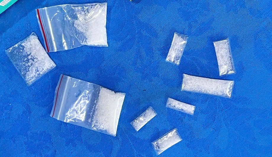 Bắt tạm giam 3 đối tượng mua bán, tàng trữ, tổ chức sử dụng trái phép chất ma túy