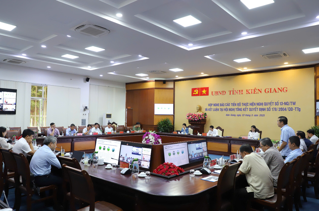 Tăng tốc triển khai các chương trình, đề án phát triển Phú Quốc