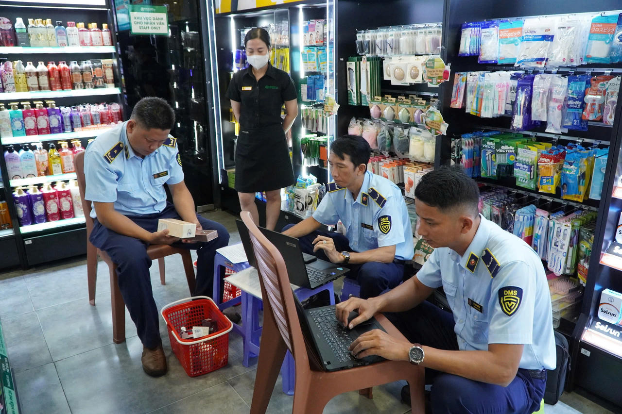Kiên Giang bắt đầu vào cao điểm chống buôn lậu, gian lận thương mại và hàng giả