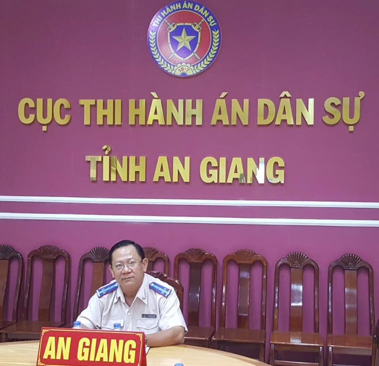 Hành trình 32 năm tận tâm với ngành Thi hành án dân sự 