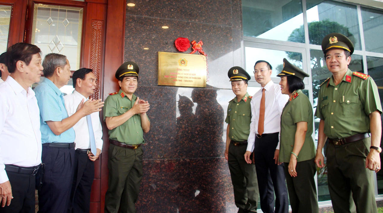 Khánh thành Trụ sở làm việc mới của Công an tỉnh Kiên Giang