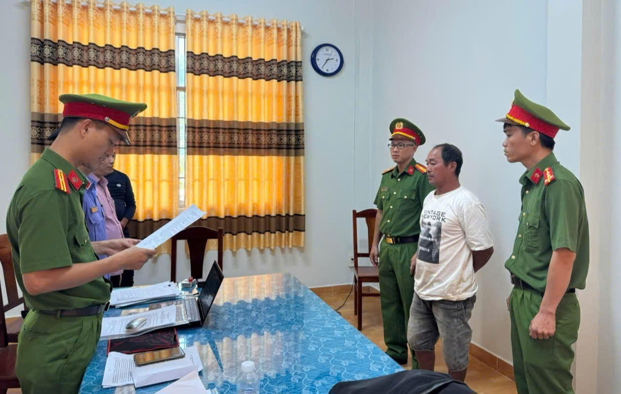 Bắt nhóm đối tượng lừa bán đất dự án Sân bay Quốc tế Phú Quốc