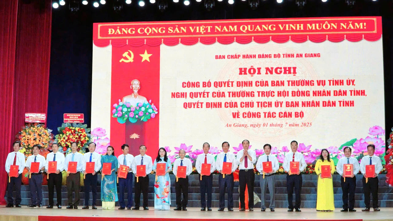 An Giang công bố nhân sự lãnh đạo sau sắp xếp bộ máy