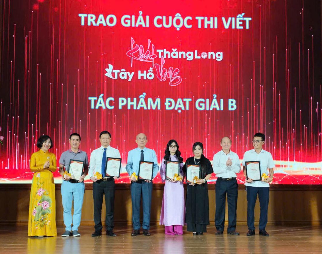 Báo Pháp luật Việt Nam đạt giải B cuộc thi viết 'Khát vọng Tây Hồ - Khát vọng Thăng Long' năm 2024