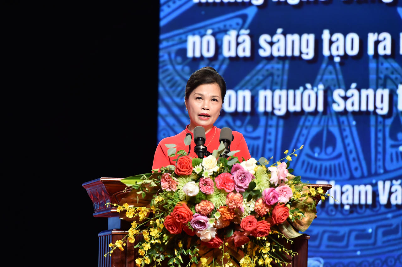 Vinh danh gần 1.200 Nhà giáo nhân dân, Nhà giáo ưu tú năm 2024