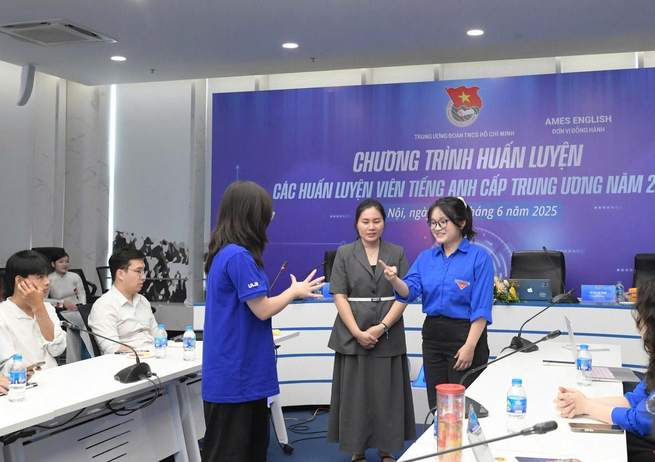 Gần 200 tình nguyện viên tham gia tập huấn dạy tiếng Anh cấp Trung ương năm 2025