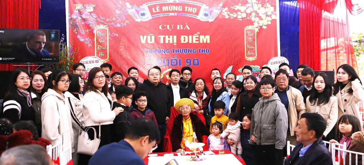 Mừng thọ - Nét đẹp văn hóa Việt mỗi độ Xuân về