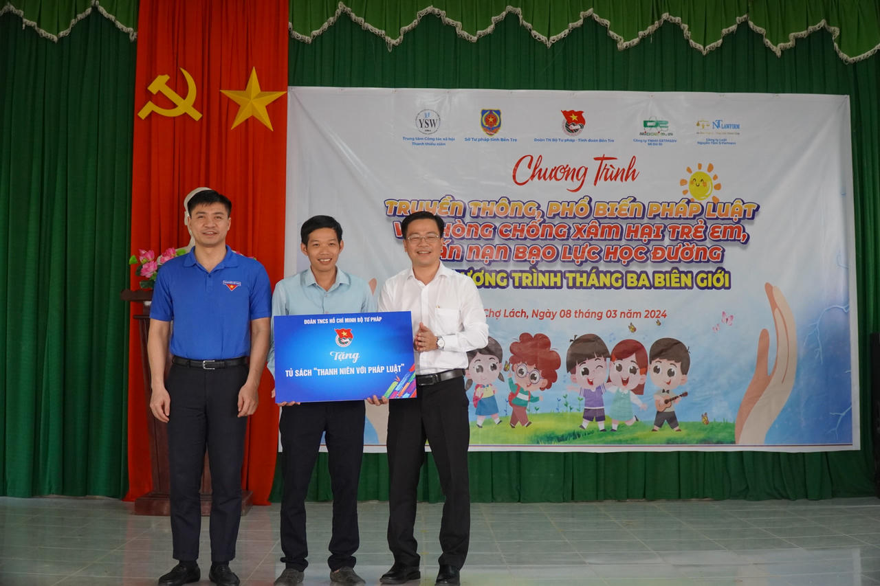 Tuổi trẻ Bộ Tư pháp triển khai Tháng ba biên giới và truyền thông pháp luật