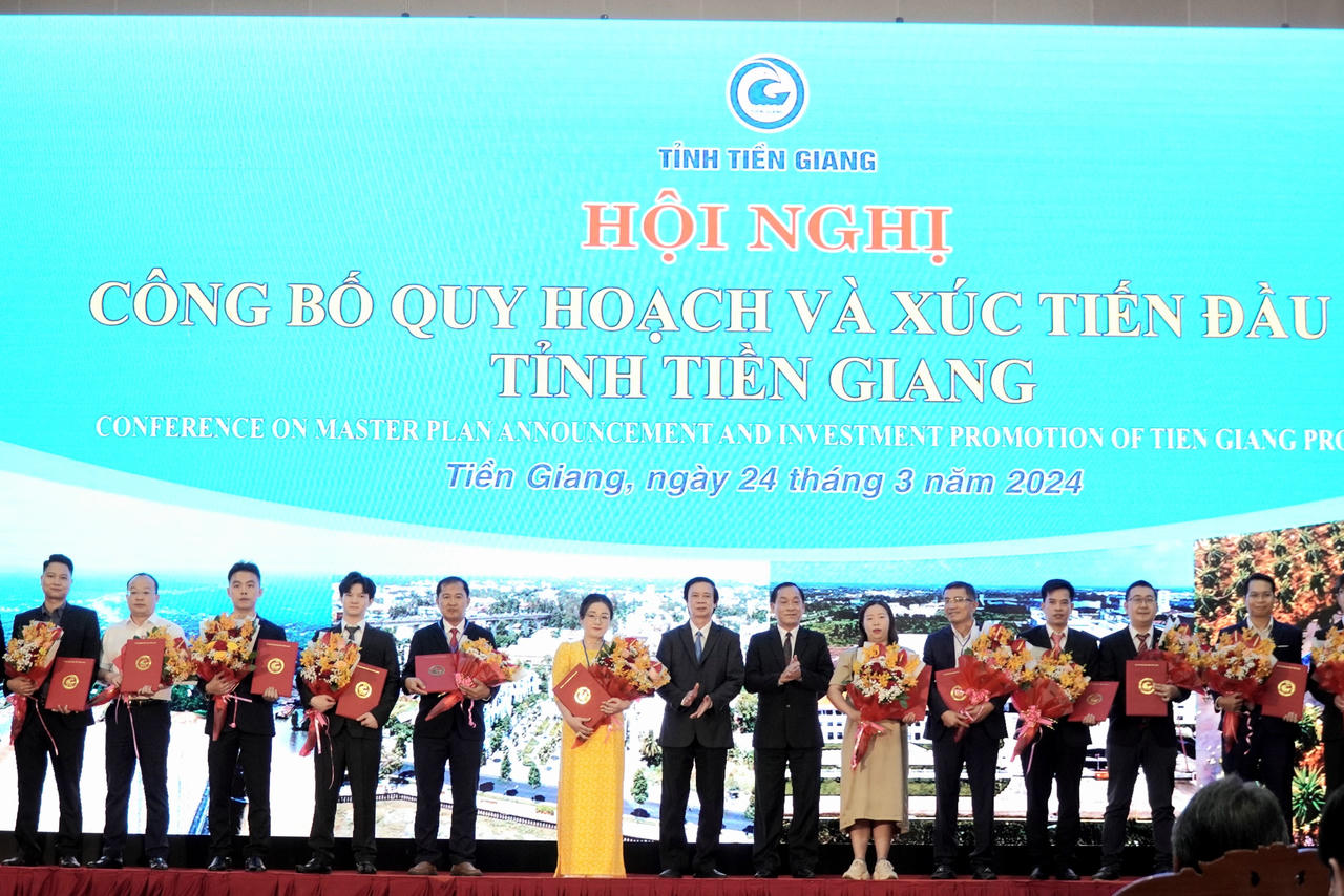 Thủ tướng Chính phủ yêu cầu tỉnh Tiền Giang tập trung vào 1 trọng tâm, 2 tăng cường, 3 đẩy mạnh