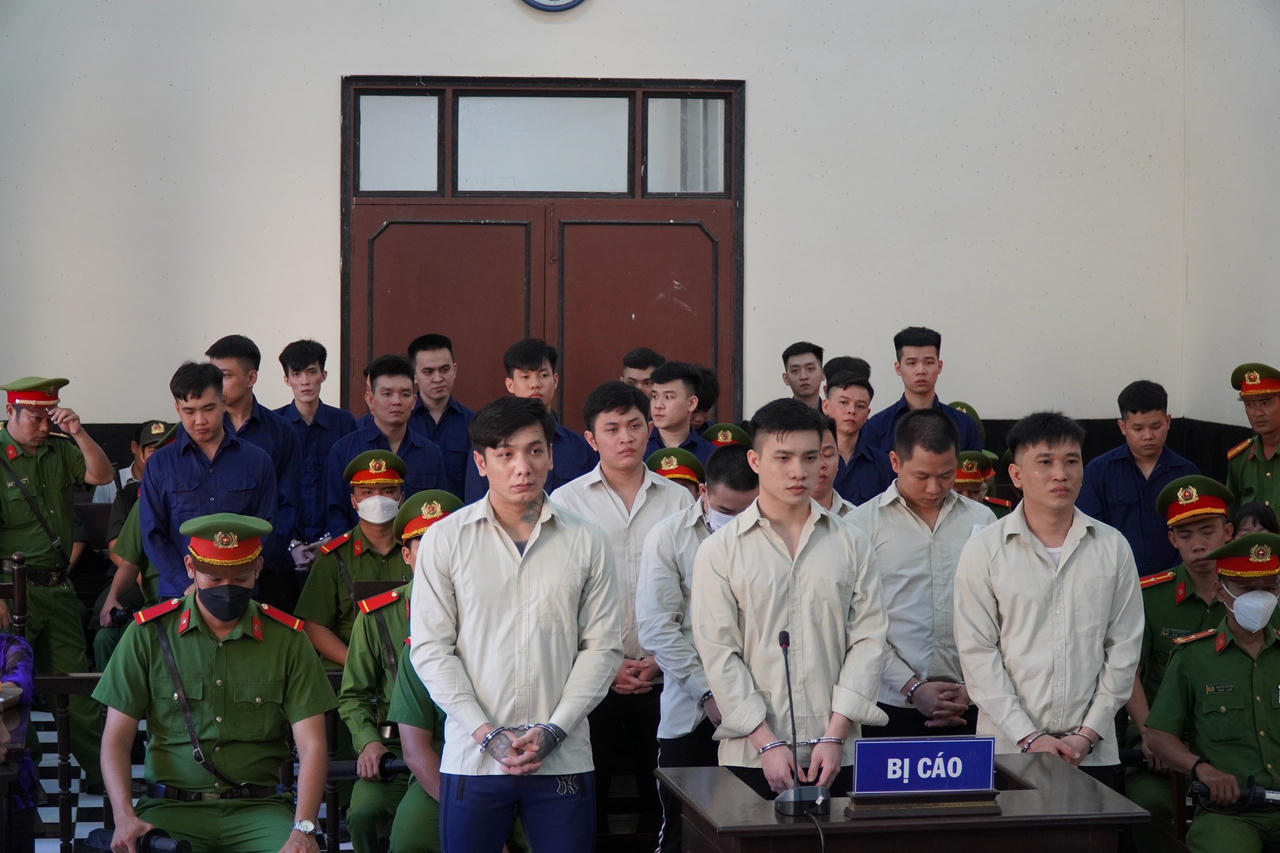 Tiền Giang: Bị cáo “Triều điên” nhận án tử trong vụ bắn nhau tại quán karaoke XO