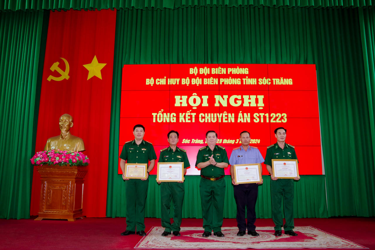 Biên phòng tỉnh Sóc Trăng triệt phá đường dây mua bán người