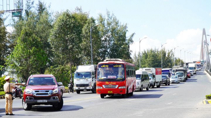 60 vụ tai nạn, 24 người tử vong trong ngày đầu nghỉ lễ