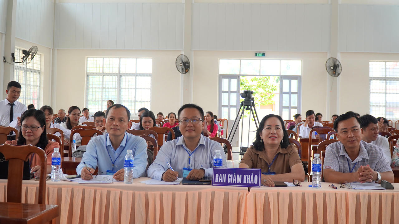 Tiền Giang đẩy mạnh tìm hiểu Luật BHXH, Luật BHYT 