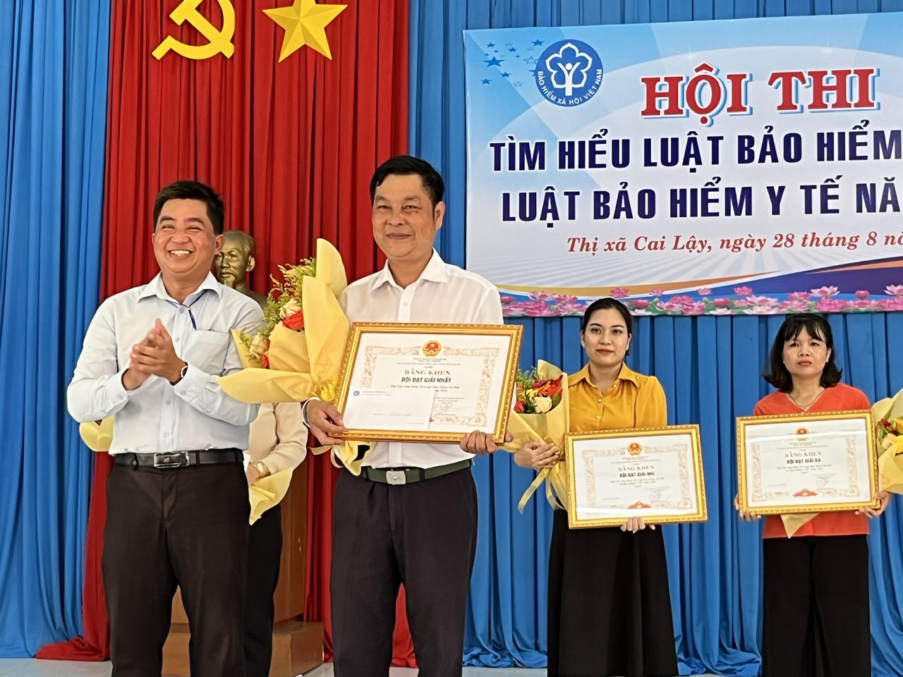 Tiền Giang đẩy mạnh tìm hiểu Luật BHXH, Luật BHYT 