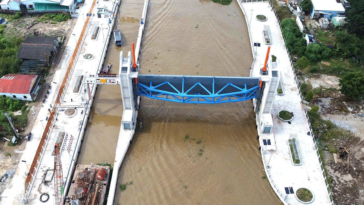 Cống ngăn mặn lớn thứ 2 ĐBSCL chính thức hoạt động 