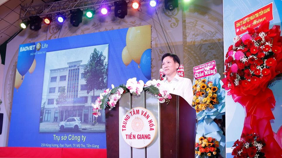 Tiền Giang sôi nổi ngày hội việc làm trong và ngoài nước