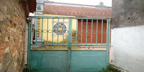 Xây xong nhà thờ họ, Trưởng họ bị “đẩy” luôn ra đường