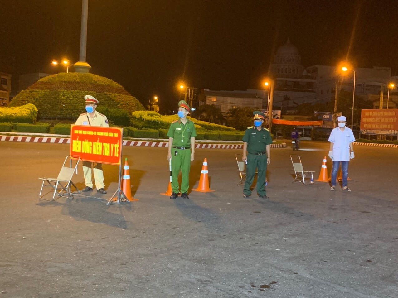 Cần Thơ không để trường hợp nào chưa kiểm tra y tế được vào TP