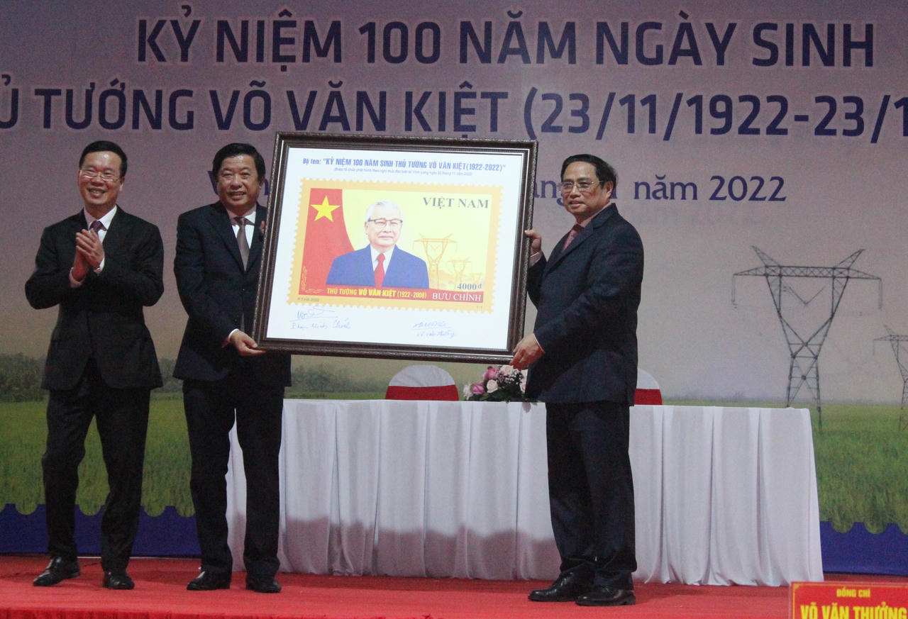 Lãnh đạo Đảng, Nhà nước dâng hương, tưởng nhớ cố Thủ tướng Võ Văn Kiệt