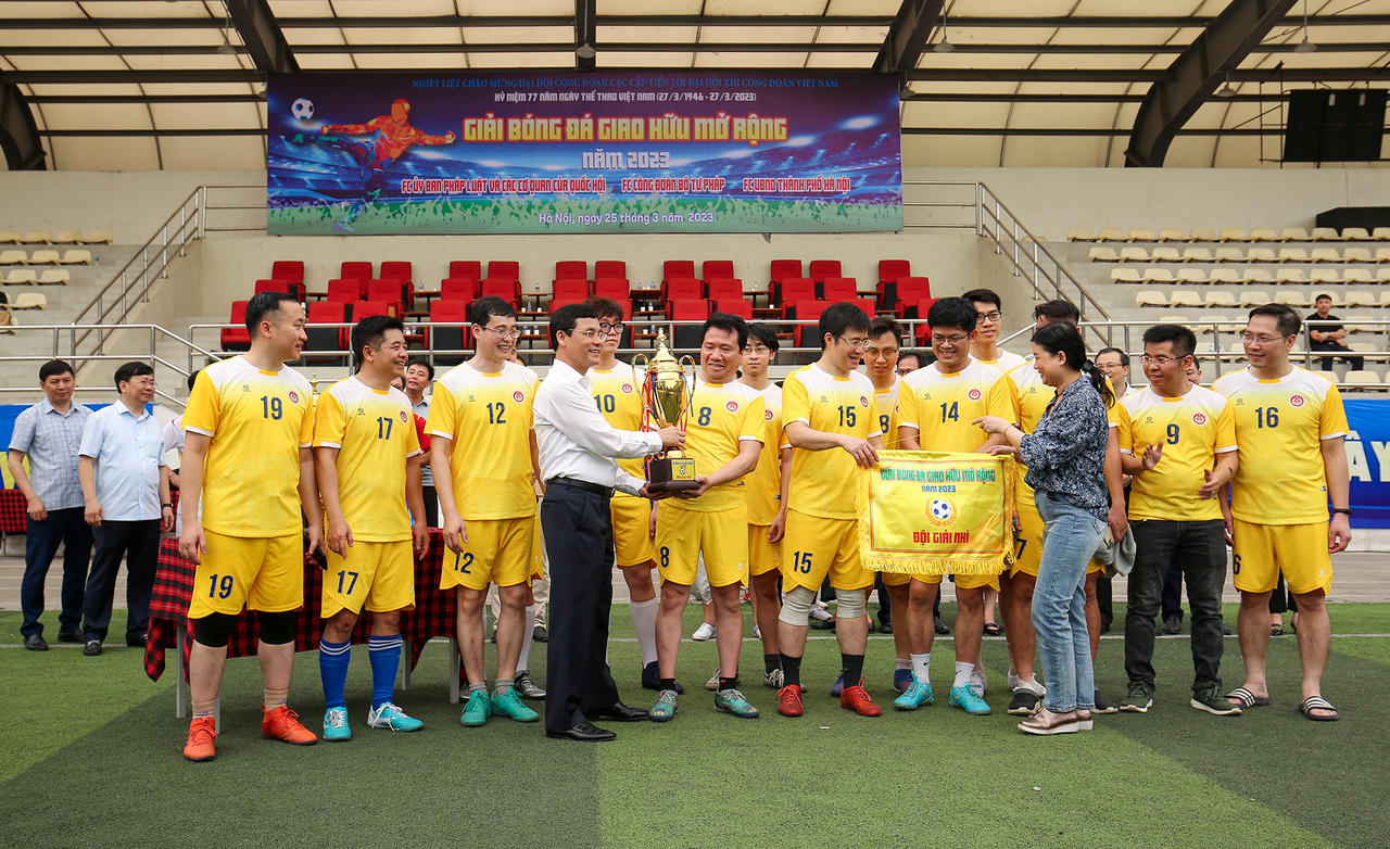 Đội Công đoàn Bộ Tư pháp vô địch giải bóng đá giao hữu mở rộng năm 2023