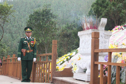 Quân phục đặc biệt của chiến sĩ canh giấc ngủ Đại tướng