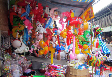 Phát hiện đồ chơi Trung Quốc chứa chất gây ung thư tại TP HCM