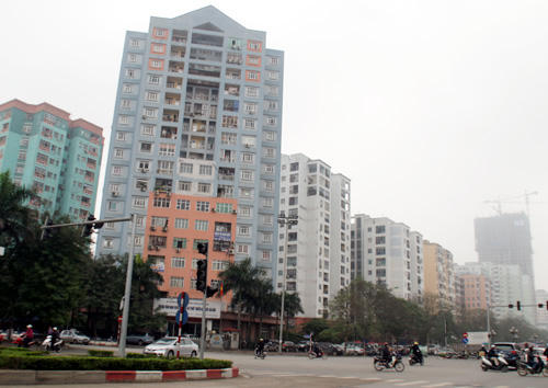 Nhà giàu "rủ nhau" bỏ Trung Hòa - Nhân Chính