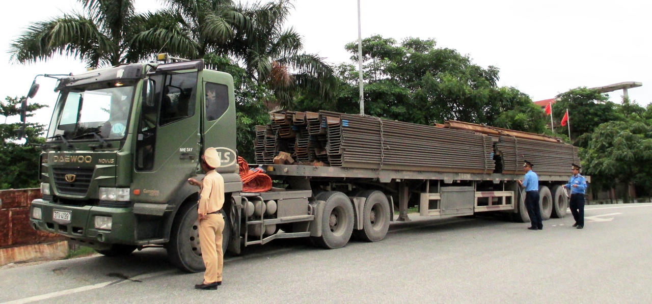 Xử lý hình sự “xe vua” 