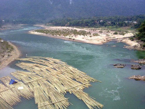 Theo chân những thương hồ sông Mã