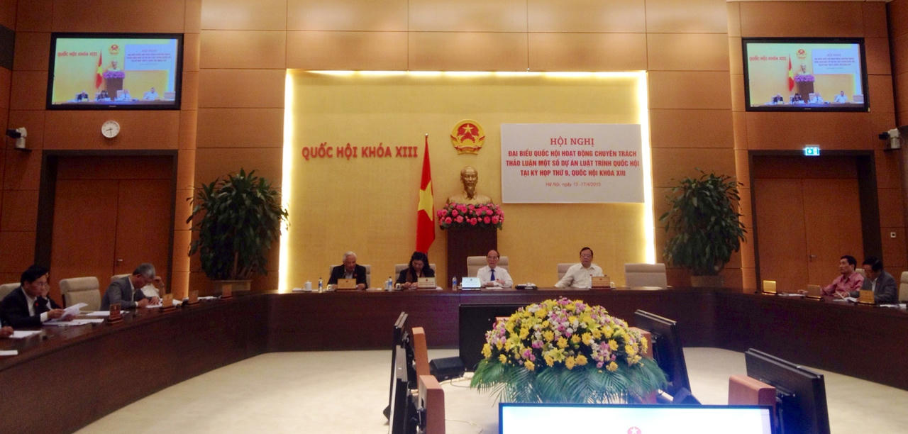 Nhiều băn khoăn về Luật Ban hành văn bản quy phạm pháp luật