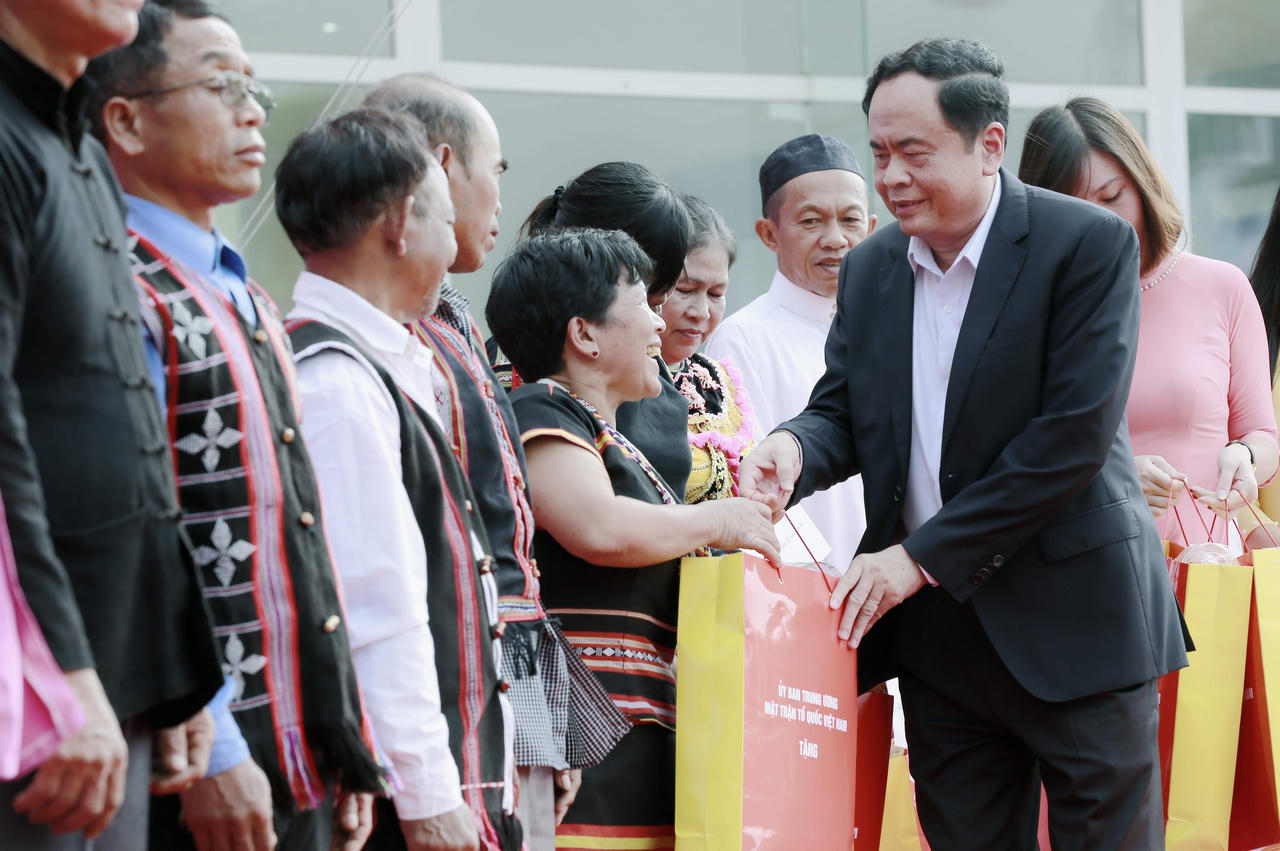 Phát huy tinh thần “lấy sức dân chăm lo cuộc sống cho nhân dân”