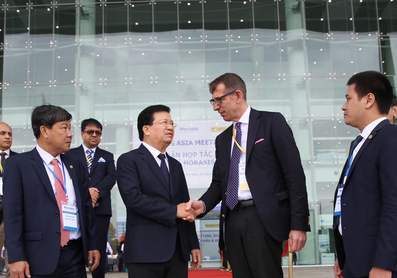 Sớm đưa Việt Nam vào nhóm dẫn đầu ASEAN về năng lực cạnh tranh