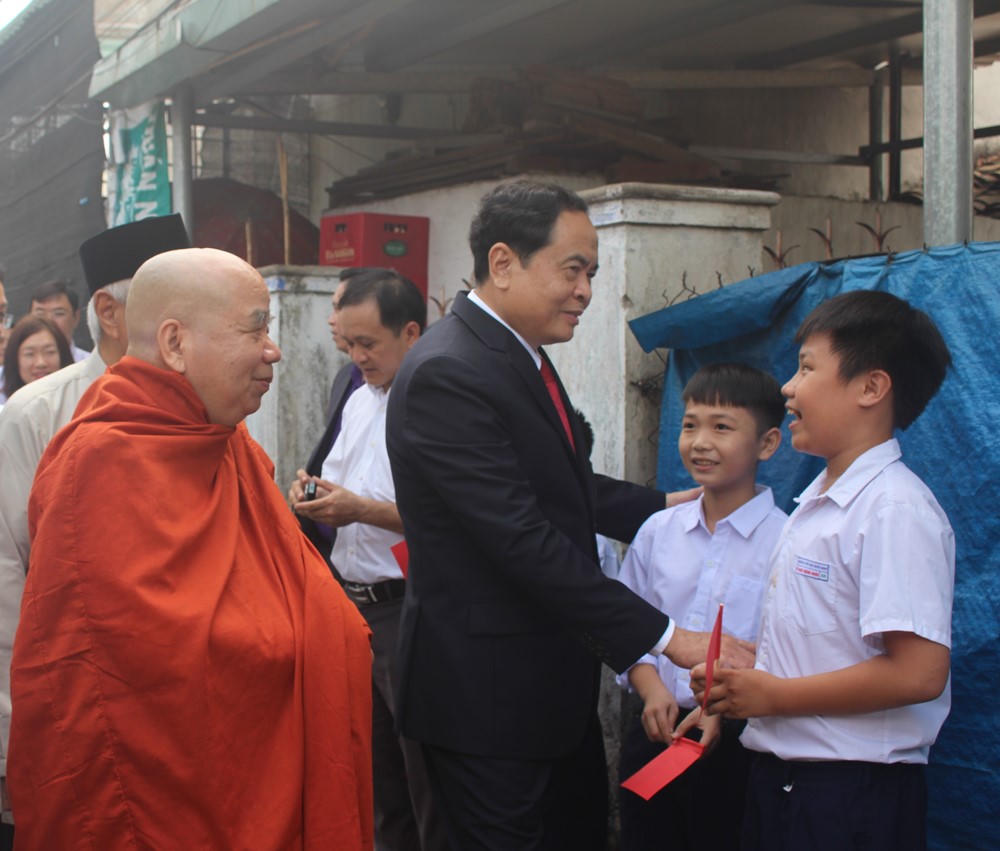 Đồng bào Công giáo Việt Nam chung tay xây dựng khối đại đoàn kết toàn dân tộc