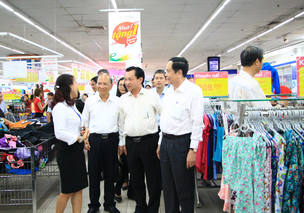 Phải làm rõ trách nhiệm của doanh nghiệp trong sản xuất, quảng bá hàng hóa 