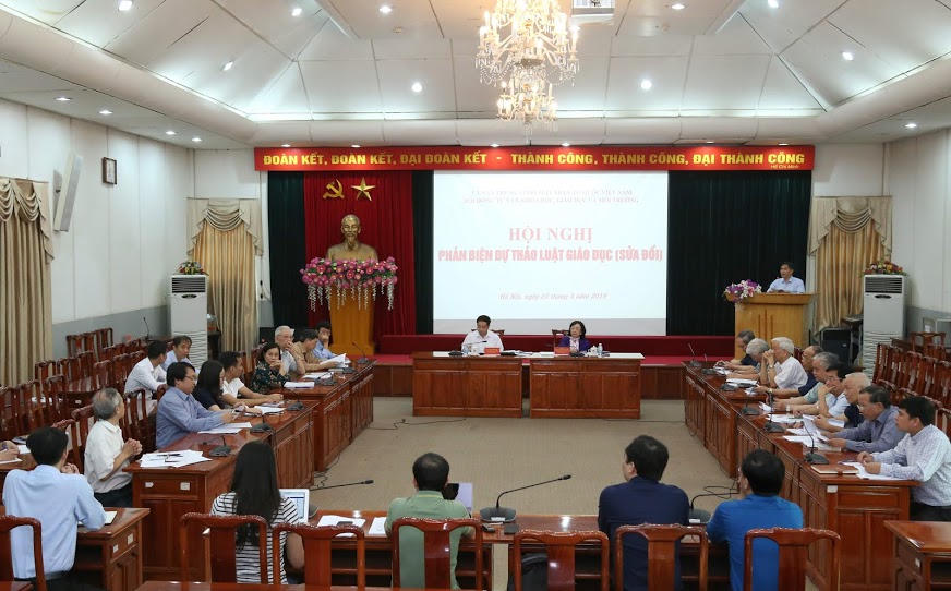 Không thể chấp nhận hàng loạt cán bộ quản lý giáo dục tham gia gian lận thi cử 