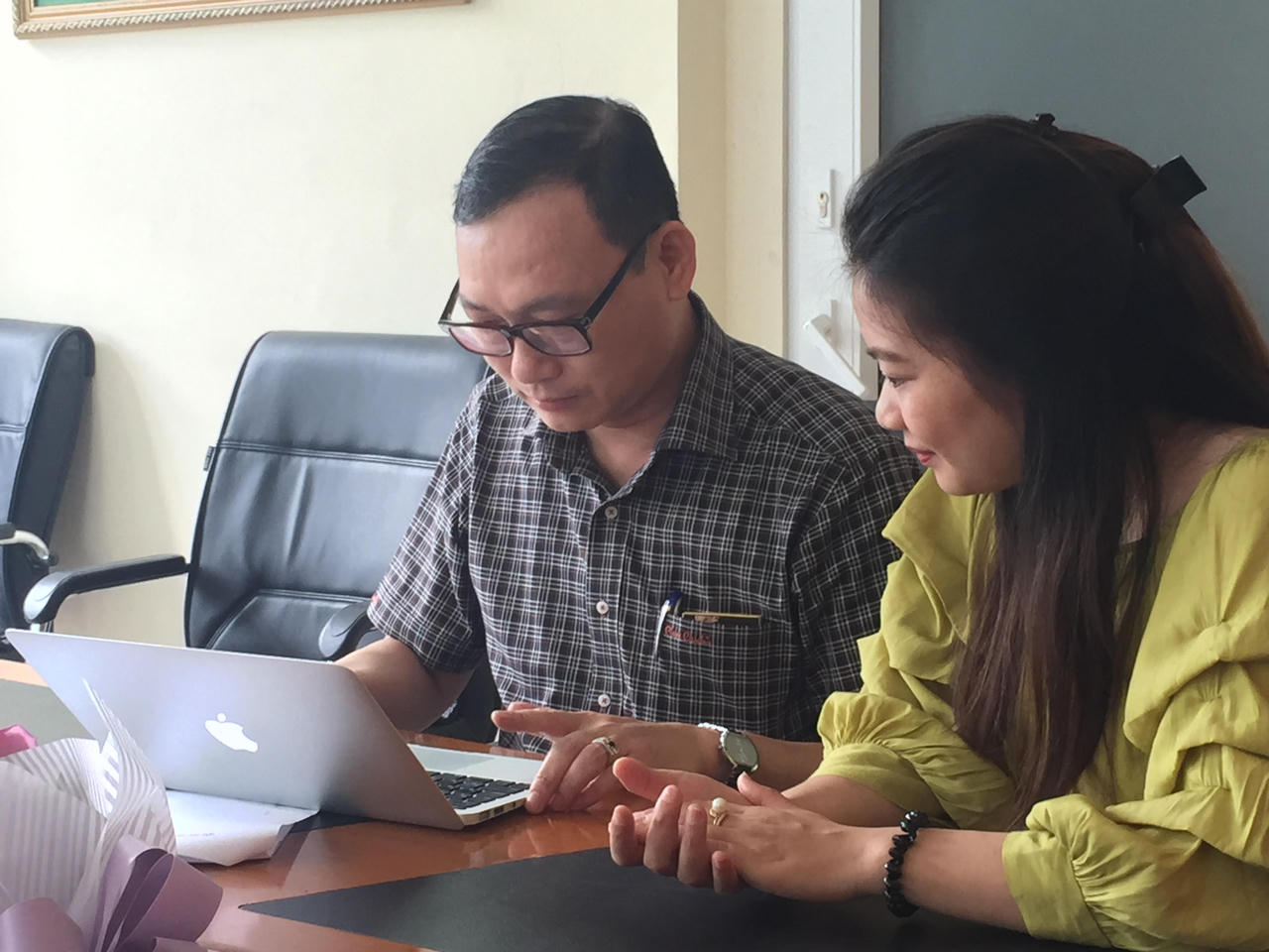 Đối thoại trực tuyến “Chống tham nhũng vặt- cần thái độ dứt khoát”