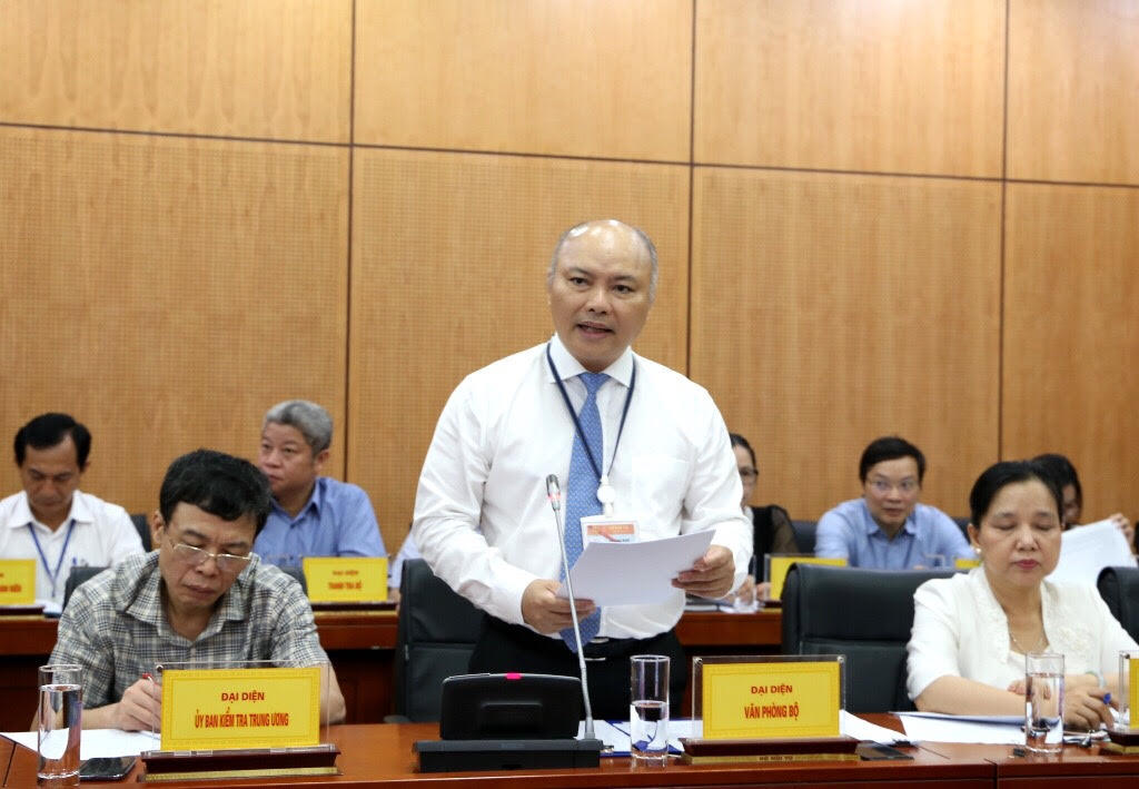 Khắc phục tình trạng cào bằng trong bố trí cán bộ