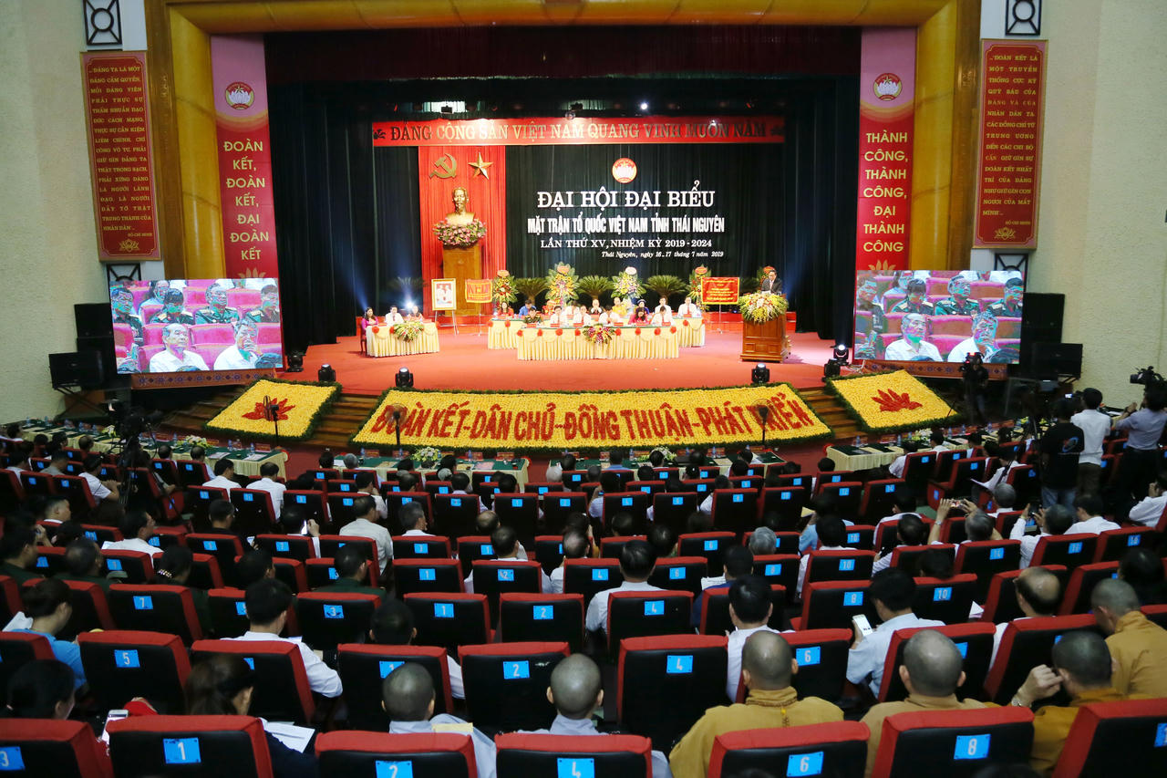 Người Mặt trận nơi thủ đô gió ngàn