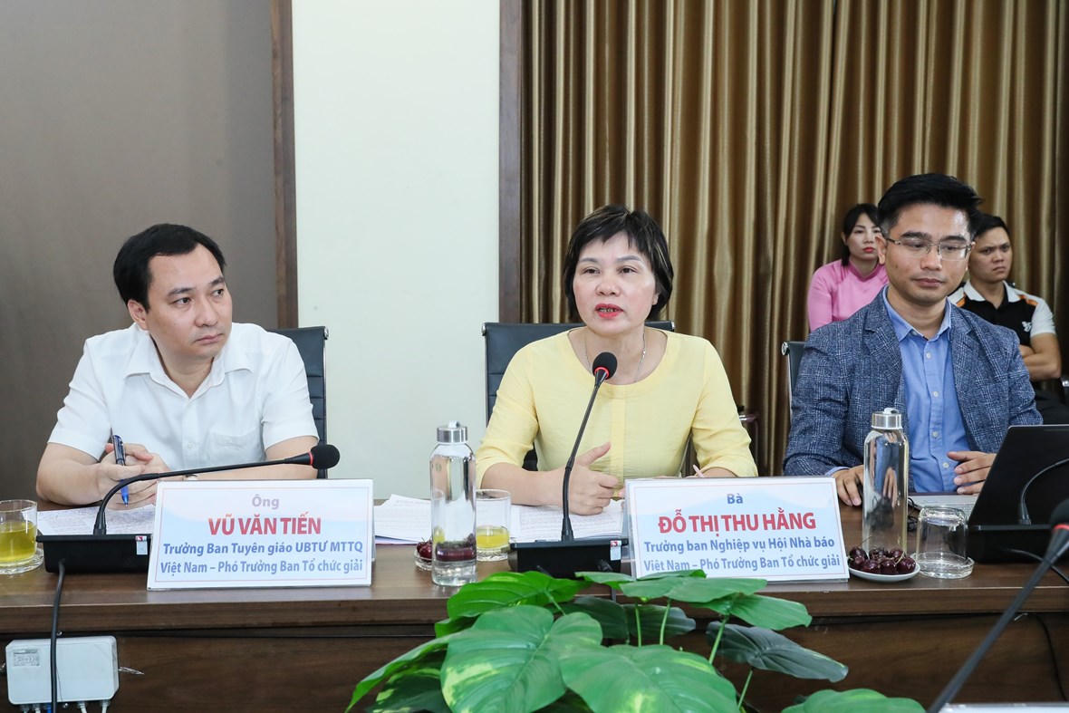 Báo chí phải thúc đẩy và kết nối các lực lượng tham gia đấu tranh phòng, chống tiêu cực