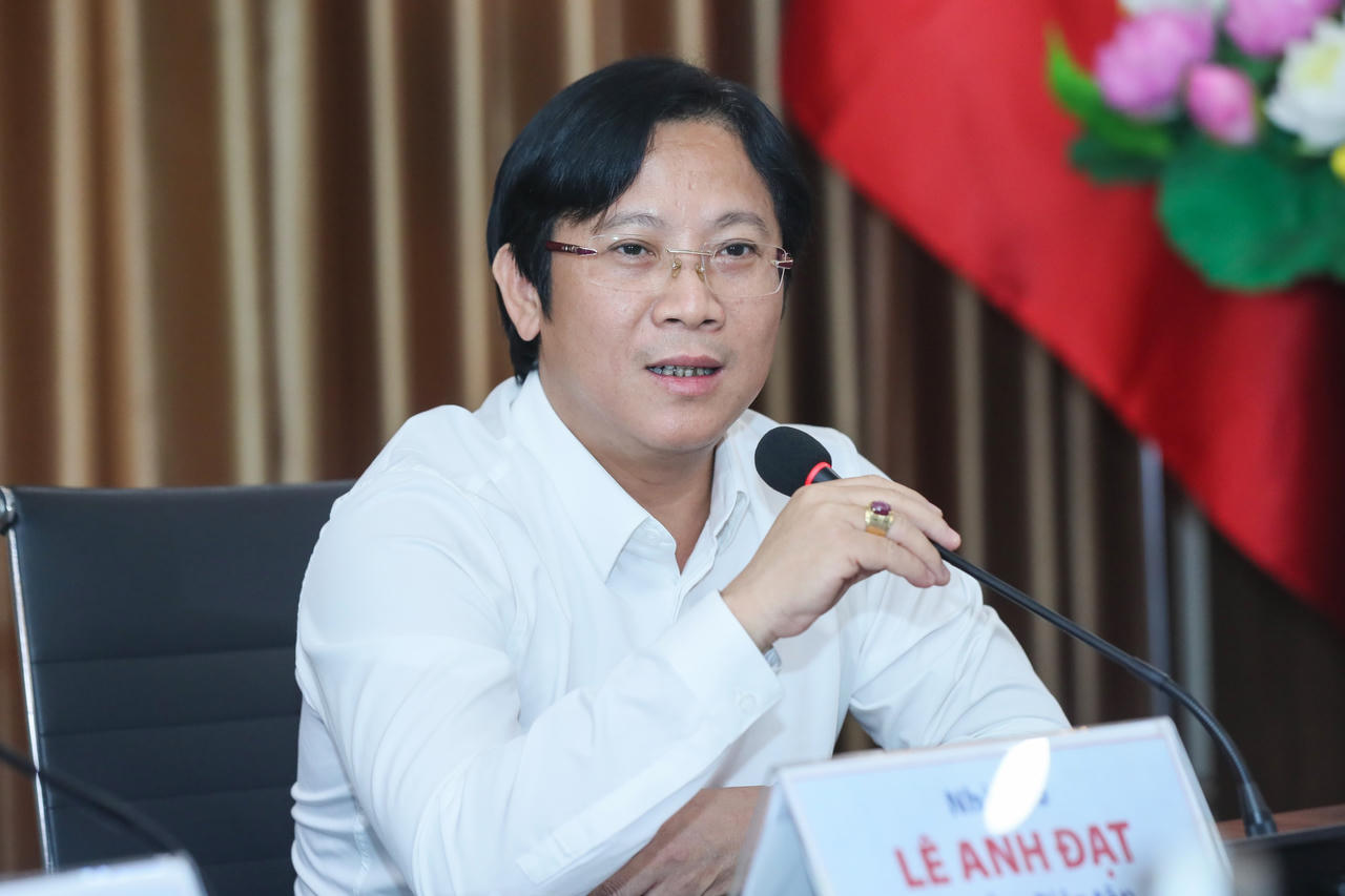 Báo chí phải thúc đẩy và kết nối các lực lượng tham gia đấu tranh phòng, chống tiêu cực