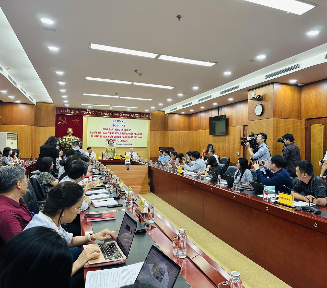 Từ 1/7/2024: Lương cơ sở tăng cao nhất từ trước tới nay