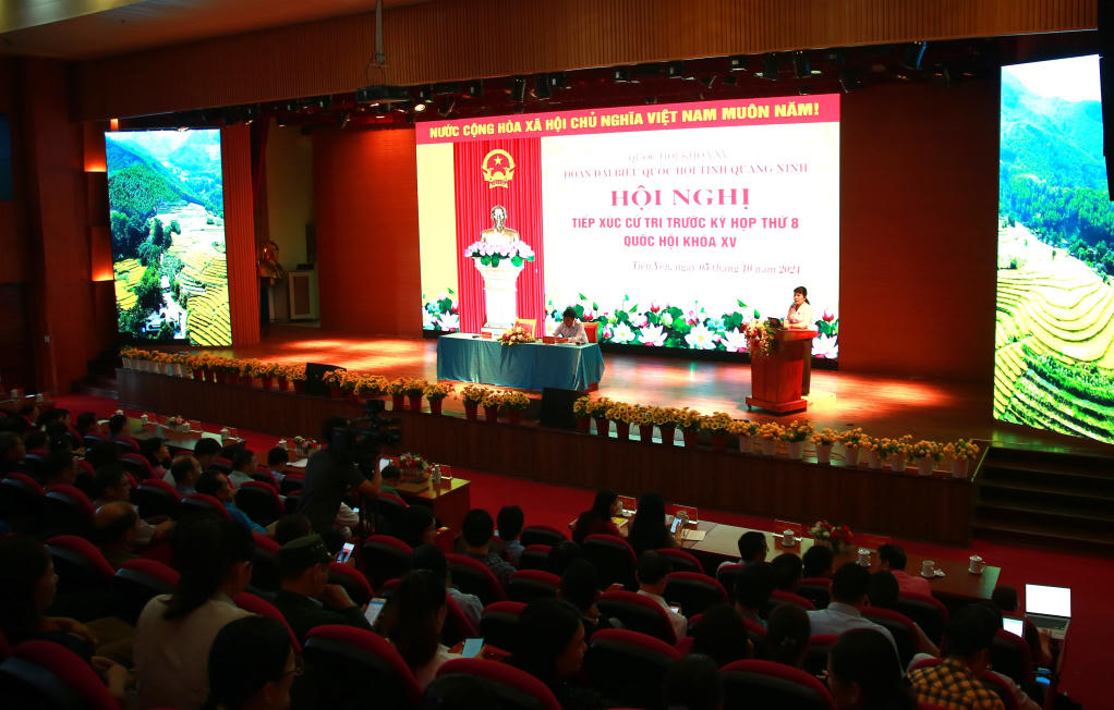 Đoàn Đại biểu Quốc hội tỉnh Quảng Ninh tiếp xúc cử tri huyện Tiên Yên