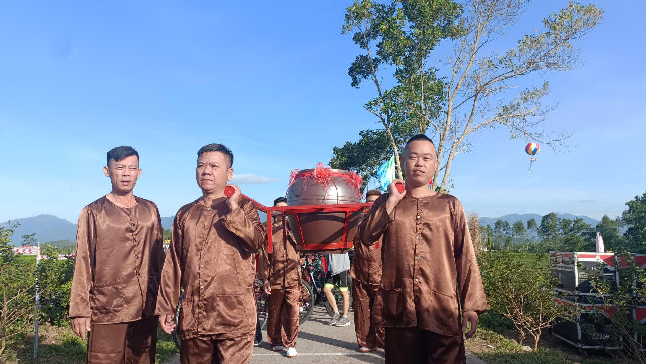 Khai mạc Lễ hội Trà Đường Hoa tại huyện Hải Hà, Quảng Ninh