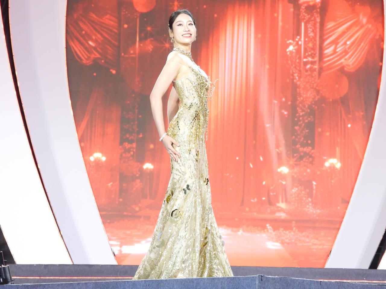 Dương Trà Giang đăng quang Hoa hậu Sinh viên Việt Nam 2024