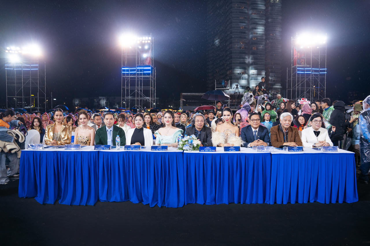 Dương Trà Giang đăng quang Hoa hậu Sinh viên Việt Nam 2024