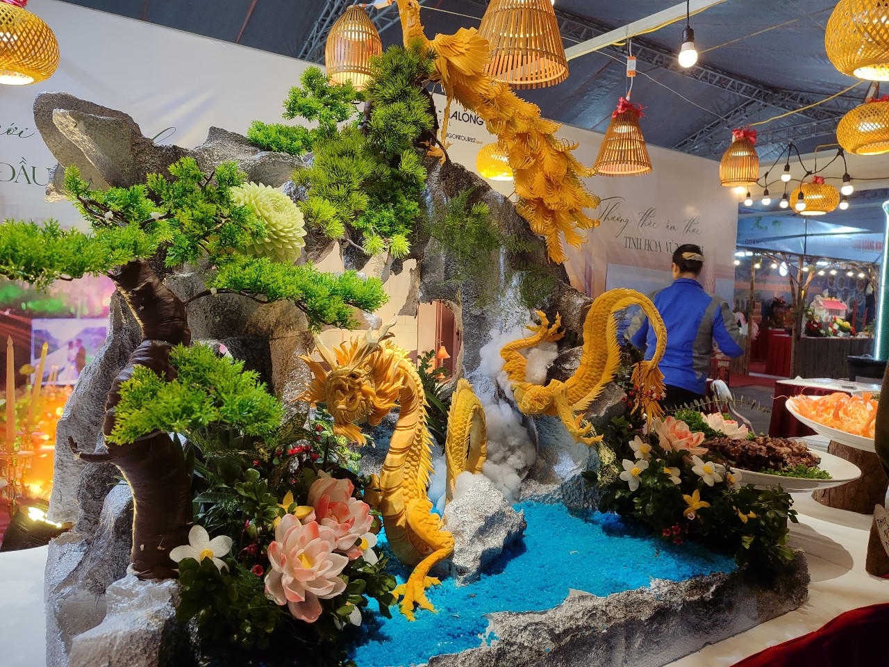 100.000 du khách đến với Liên hoan ẩm thực Quảng Ninh