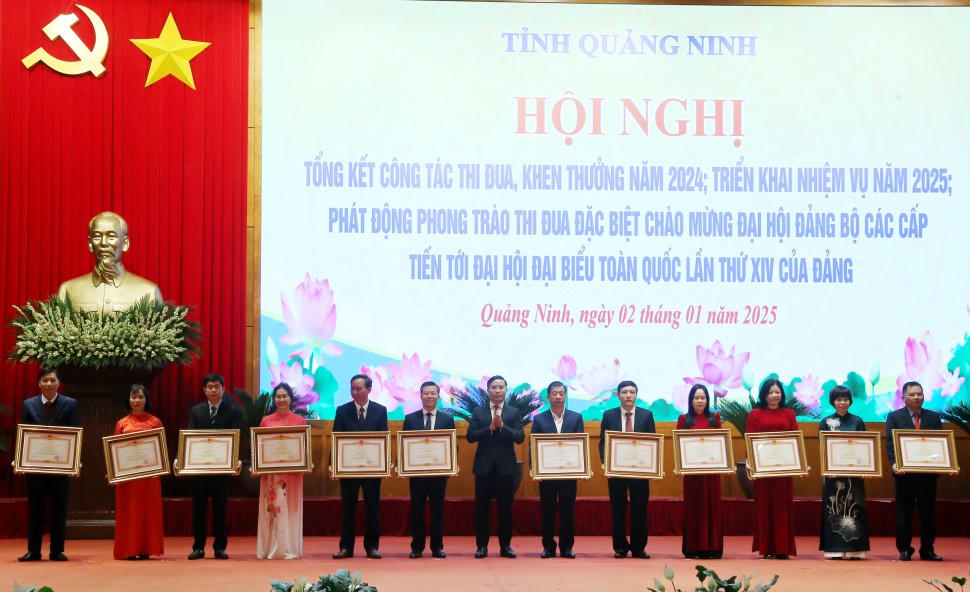 Quảng Ninh: phát động phong trào thi đua lập thành tích chào mừng Đại hội đảng bộ các cấp