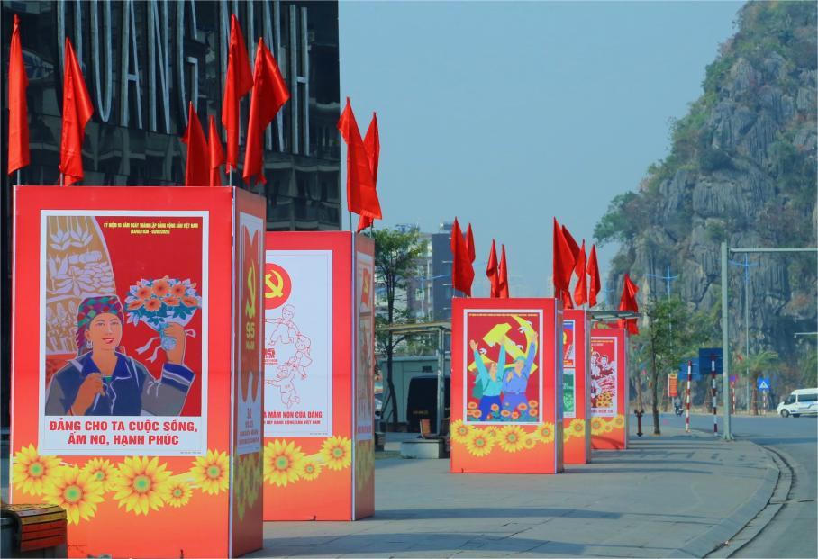 Quảng Ninh: Khai mạc triển lãm 95 năm vẻ vang Đảng Cộng sản Việt Nam