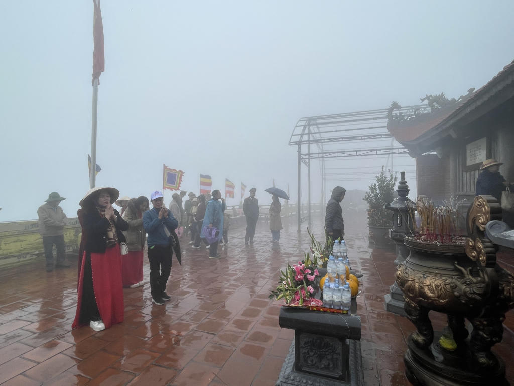 Khai hội Xuân Ngọa Vân 2025